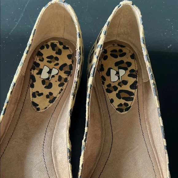 Nordstrom BP Leopard Print Women's Flats Size 8 in Like New Condition with Box - Picture 4 of 10